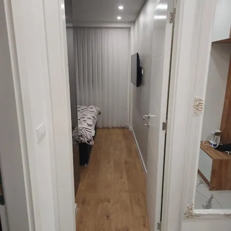 Dora Apartment